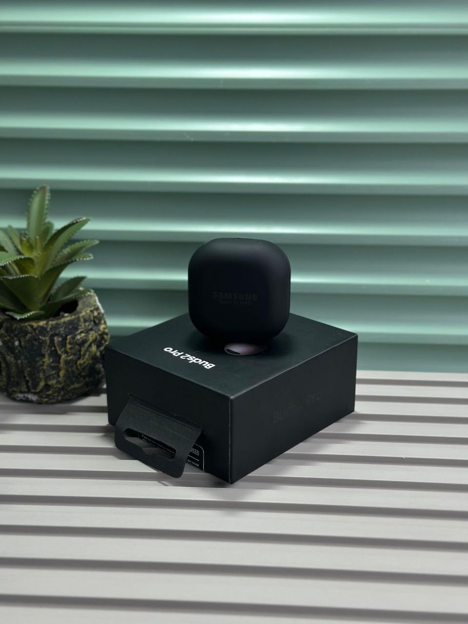 Samsung Galaxy Buds2 Pro Wireless Earbuds